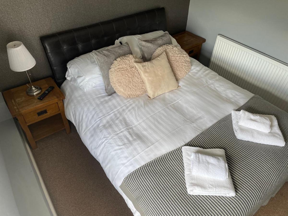 The White Swan Deighton Hotel ยอร์ค ภายนอก รูปภาพ