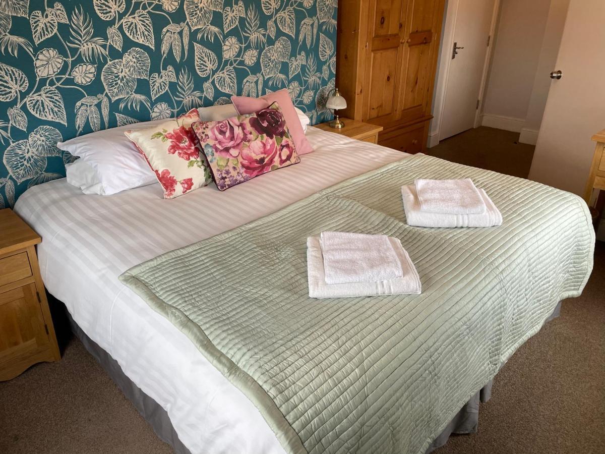 The White Swan Deighton Hotel ยอร์ค ภายนอก รูปภาพ